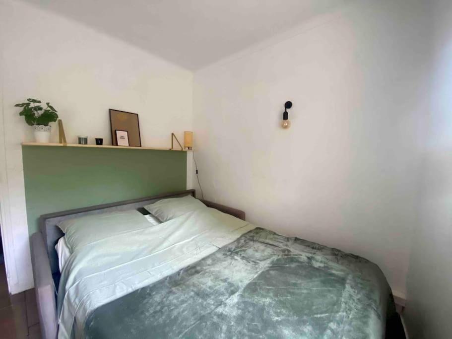 Location Studio Avec Loggia Apartment Антиб Екстериор снимка