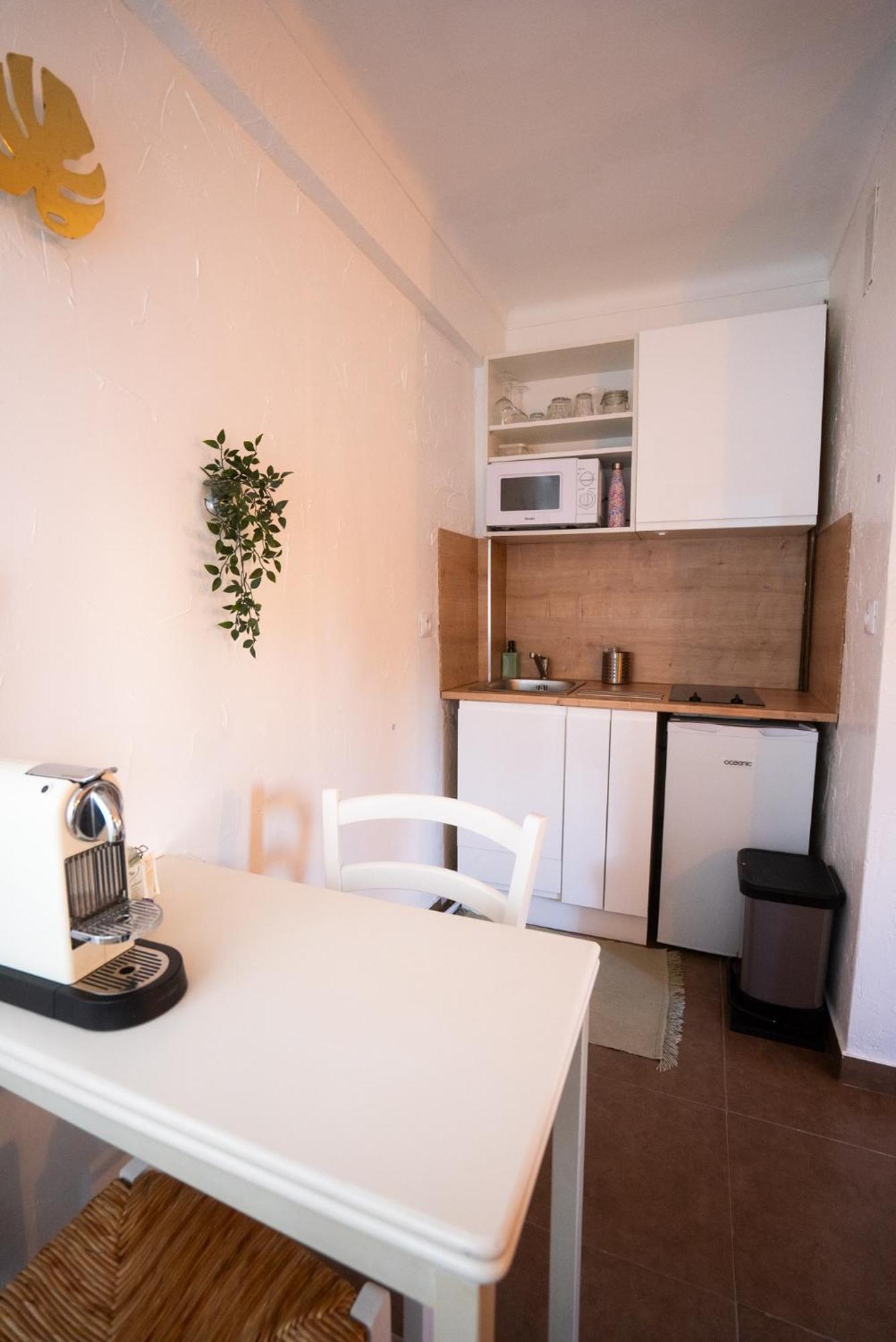 Location Studio Avec Loggia Apartment Антиб Екстериор снимка